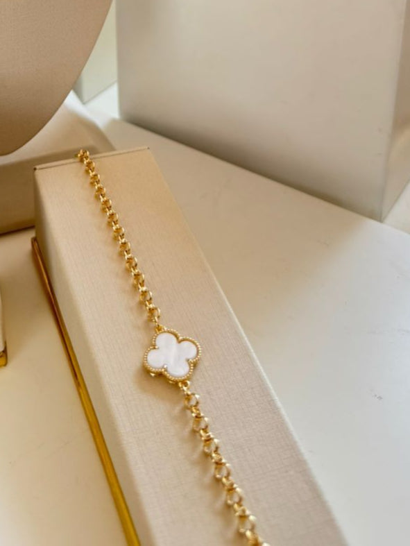 Acrylic Clover Portuguese Link Bracelet
