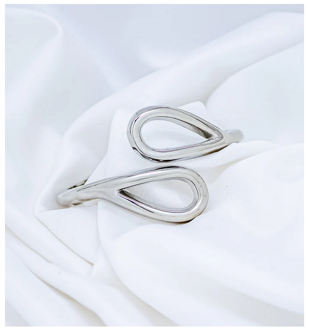 White Rhodium Statement 2 Drops Bracelet